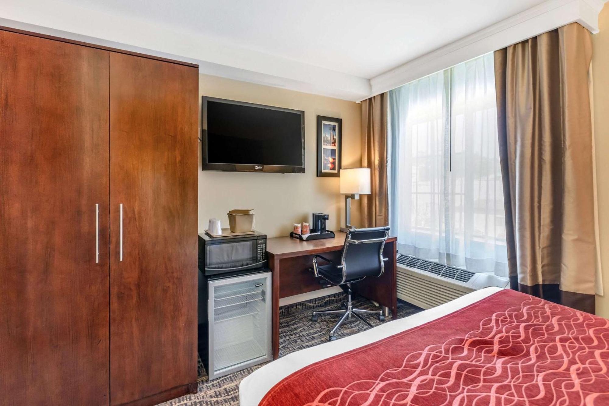 Comfort - Angeles Inn 2*