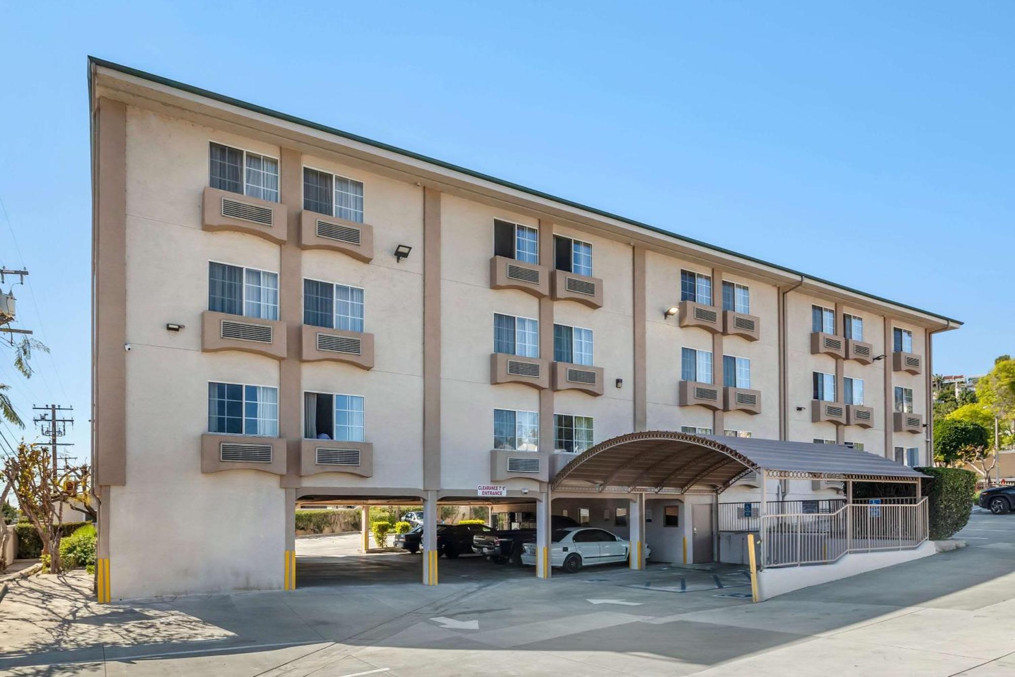 Comfort - Angeles Inn 2*