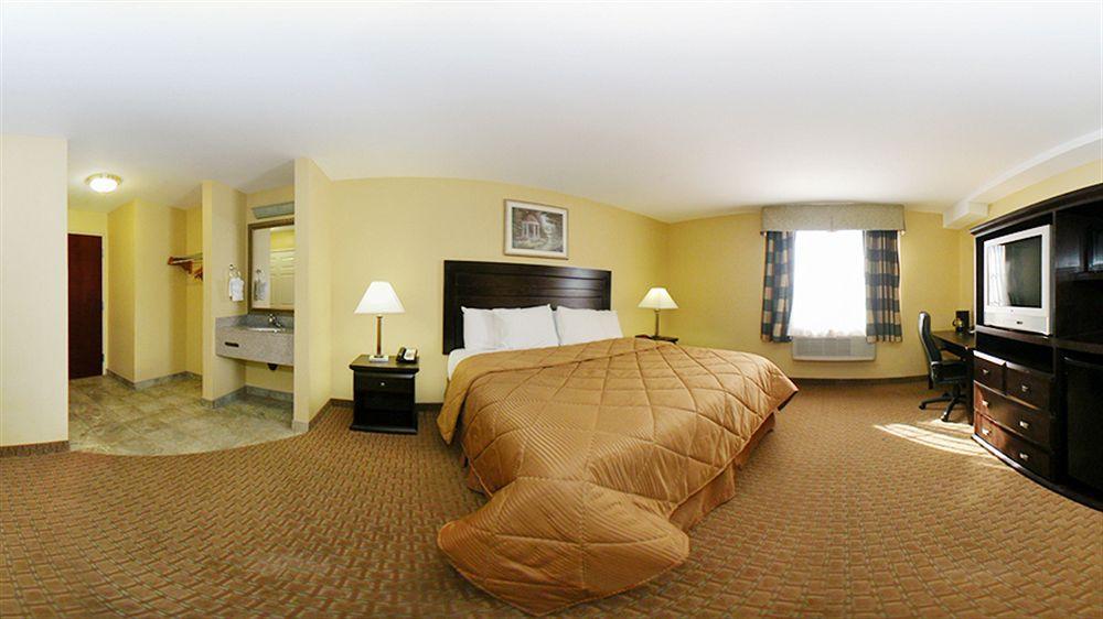 Inn Comfort - Angeles 2*